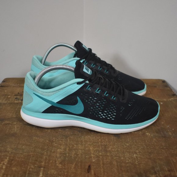 Nike Shoes - Nike Flex 2016 Run Women's Running Shoes - 9